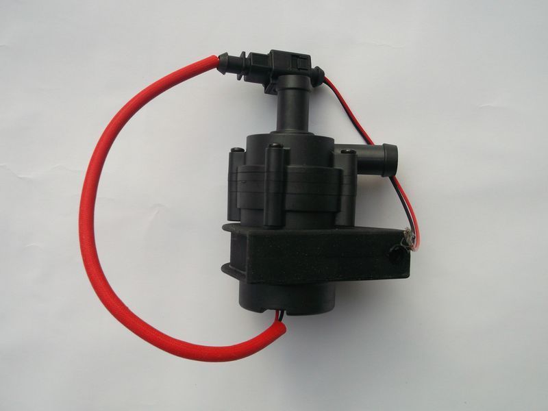Помпа циркуляционная для охлаждающей жидкости 12 V 123446 фото